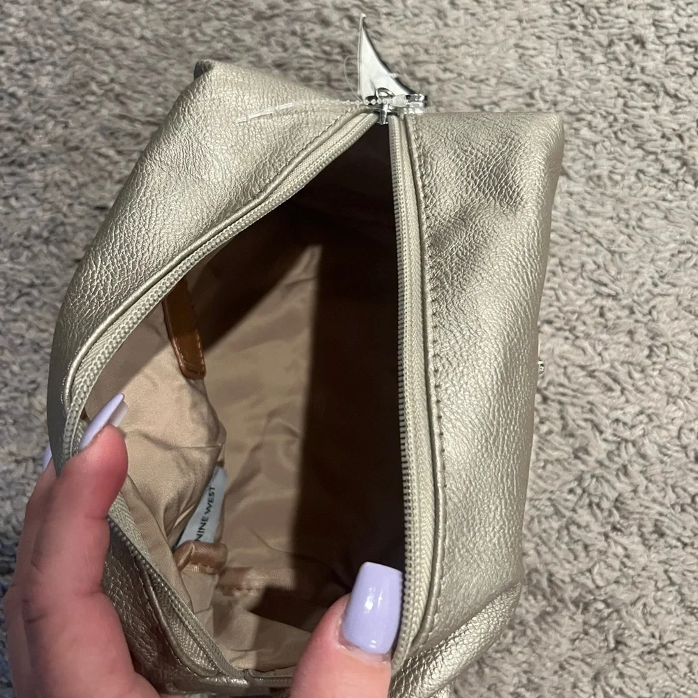 Nine West Crossbody Bag light pink in color - Picture 10 of 10
